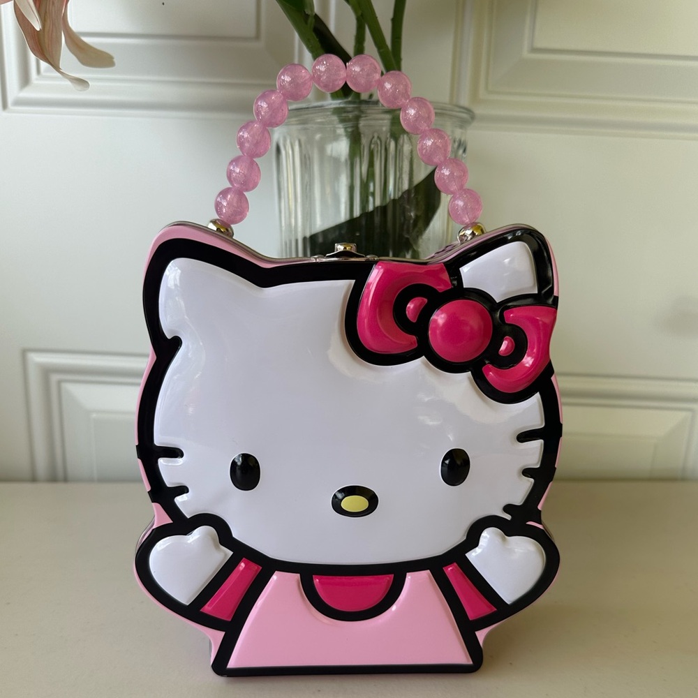 Hello Kitty Face Head Shape Box Tin Pink Beaded Handle